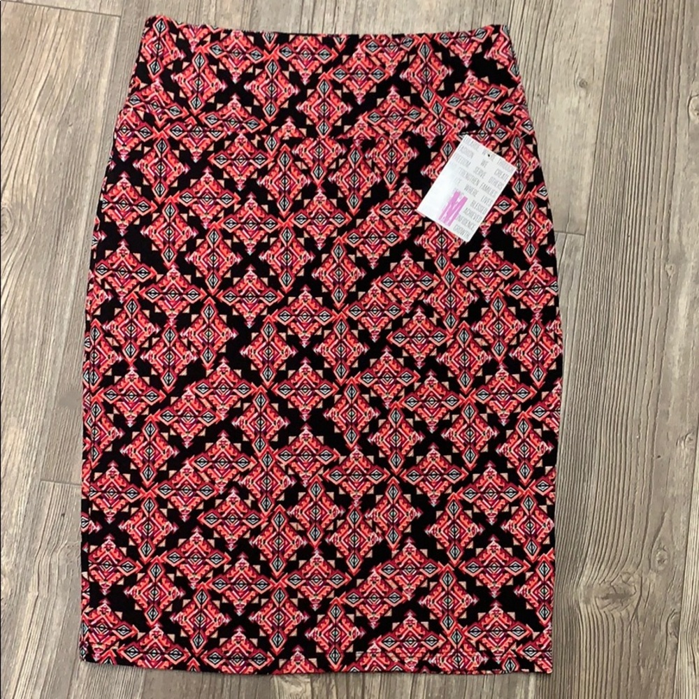 LuLaRoe Cassie pencil skirt